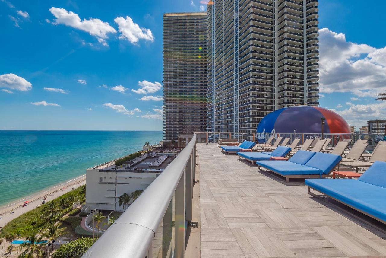 Private Ocean Condos At Hyde Beach Resort & Residences Beverley Beach Buitenkant foto